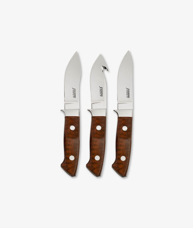 Set of three hunting knives for skinner